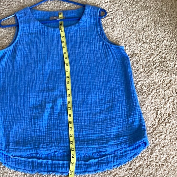 Cute sleeveless top size M - Picture 6 of 6